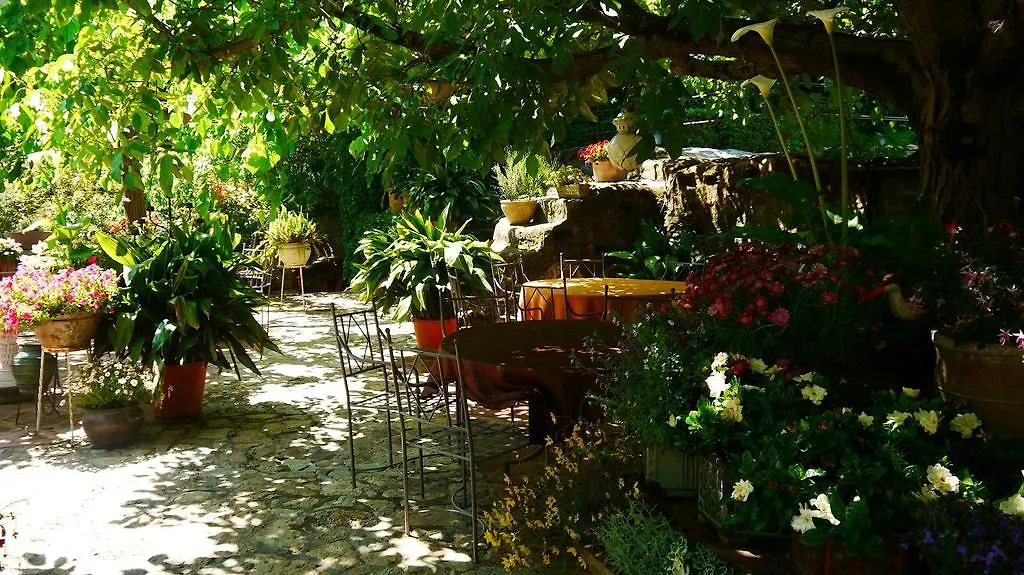 Hotel Restaurant El Pati Peratallada